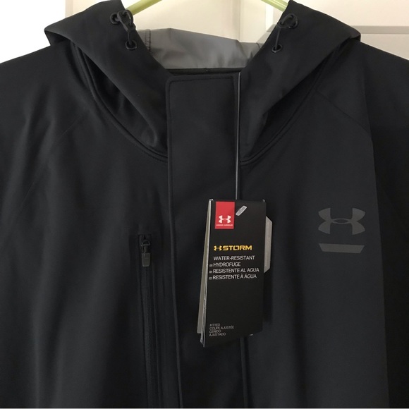 Under Armour Perpetual Storm Run Jacket - Picture 7 of 14
